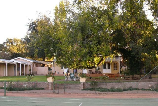 Appartamento Rose Garden Manor House Harrismith Esterno foto
